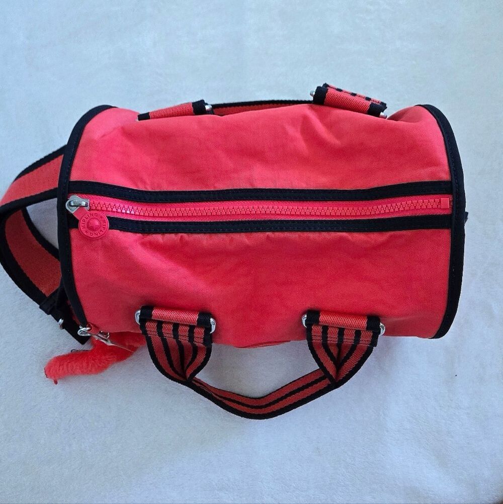 ✨️HP✨️ Kipling "Katina" Mini Barrel Bag👜 - NWT - Picture 3 of 16